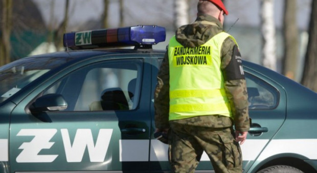 Patrole policji i ŻW są mieszane, zazwyczaj dwuosobowe (fot. www.mswia.gov.pl) Żandarmeria Wojskowa wesprze policję. Premier podjęła decyzję