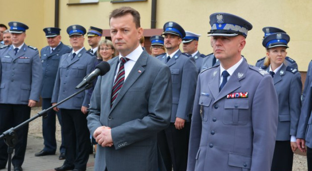 Poprzednie podwyżki funkcjonariusze policji, BOR, SG i PSP otrzymali na początku 2016 r. (fot.mswia.gov.pl) MSWiA: do 9 stycznia propozycje związków i komendantów ws. środków na podwyżki