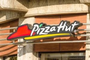 Pizza Hut: 11 tys. pracowników więcej na Super Bowl 