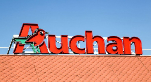 Pracujesz w Auchan i bierzesz 500 zł na dziecko? Potrącą to z funduszu socjalnego