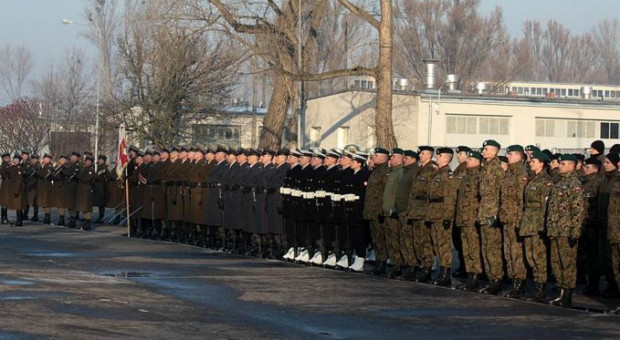 Szkolenia organizacji paramilitarnych i klas mundurowych rozpoczęte
