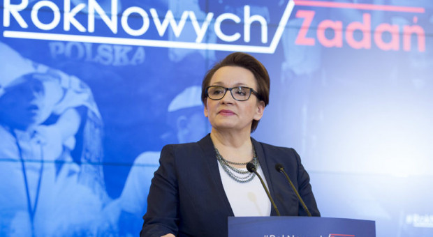 Reforma oświaty, Zalewska: Przybędzie 5 tys. miejsc pracy dla nauczycieli