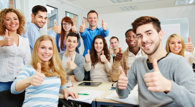 Program „Studiujesz? Praktykuj!” jest skierowany do studentów, ale poprzez uczelnie, które w ramach konkursów składają wnioski (fot.fotolia) Studiujesz? Praktykuj!: 150 mln zł na staże i praktyki dla studentów. Uczelnie mogą składać wnioski
