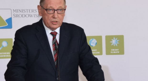 Jeżeli doszło do lobbingu to powinien Jarosław Kaczyński powinien zażądać dymisji ministra środowiska Jana Szyszki - uważa MarcinKierwiński (Jan Szyszko, fot.mos.gov.pl) Minister Jan Szyszko powinien podać się do dymisji?