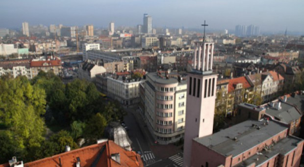 W ostatnim czasie w regionie powstały regionalne programy zdrowotne: "Zdrowa Matka i Dziecko" (szacowany na ok. 25 mln zł) oraz "Program Zdrowego Kręgosłupa" (ok. 35 mln zł). (fot.katowice.eu) Śląsk będzie rehabilitował osoby chore, chcące wrócić na rynek pracy