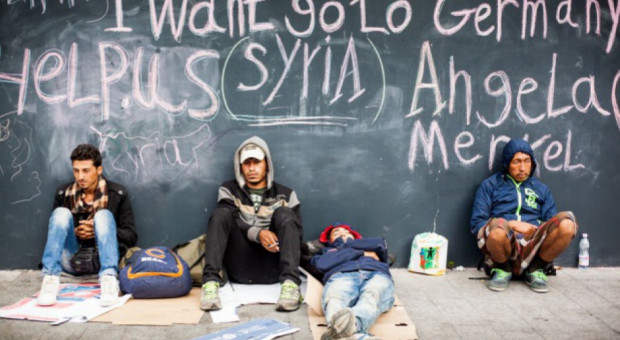 Są na świecie lepsze niż Europa miejsca do życia pod rządami prawa islamskiego - powiedział minister Wolfgang Schaeuble (fot.shutterstock) Niemiecki minister do migrantów: Jeśli wam źle w Europie to idźcie gdzie indziej