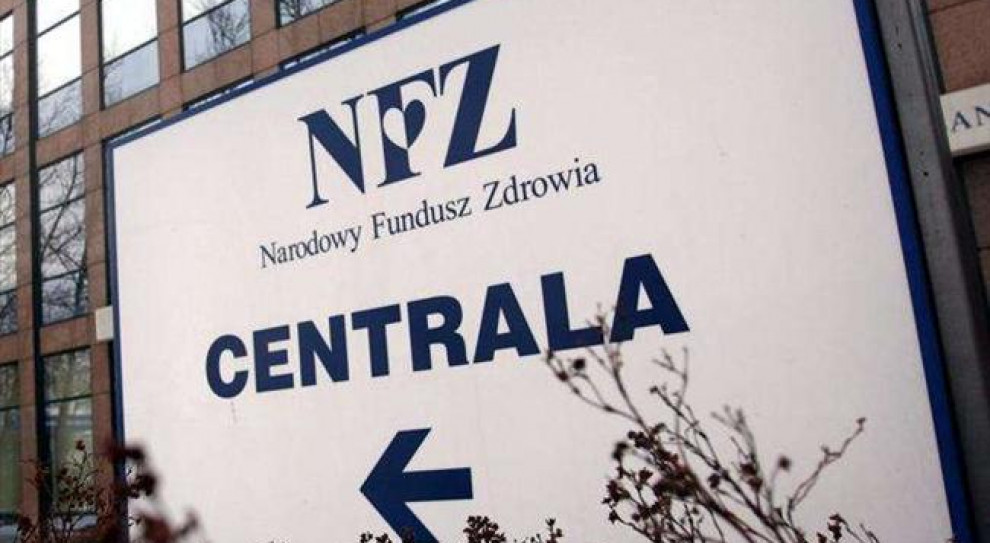 Obecne ubezpieczenie zdrowotne - w jego ocenie - jest powszechne tylko z nazwy, bo wiele osób nie płaci ubezpieczenia i nie ma statusu ubezpieczonych. (fot.nfz) NFZ w stanie likwidacji od 1 stycznia 2018 roku. Co z pracownikami funduszu?