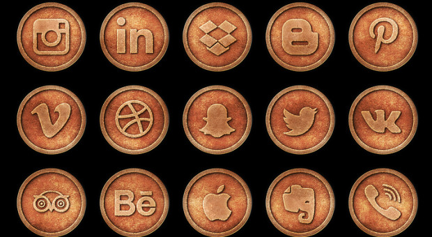 Media społecznościowe zmieniają każdy aspekt życia ludzi, w tym także pracę i jej poszukiwanie. (fot. pixabay.com) Social media w rekrutacji: podstawa to dobry profil