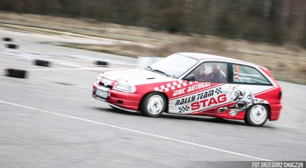 Entuzjazm z prywatnych zainteresowań można przełożyć na zaangażowanie w pracy (Na zdjęciu: STAG RallyTeam/ fot.mat.pras.) Hobby pracownika to informacja, której pracodawca nie powinien lekceważyć