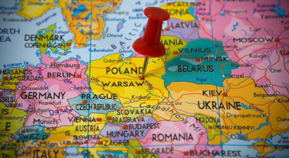Zagraniczne firmy coraz chętniej lokują swój kapitał w Polsce (fot. Shutterstock) Właśnie to dało Polsce blisko 100 tys. miejsc pracy