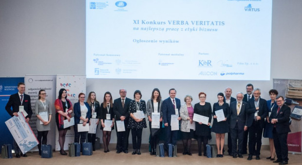 W ubiegłym roku kapituła wyróżniła 10 prac. (fot. mat. Konferencja Przedsiębiorstw Finansowych w Polsce) Konkurs Verba Veritatis. Zgłoszenia do 31 lipca