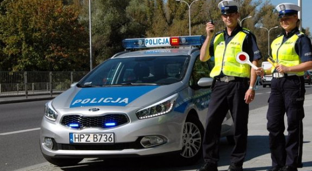 W wakacje dochodzi do największej liczby wypadków na drogach (fot.policja.pl) Wypadki na drogach: Jak bezpiecznie dojechać na urlop?