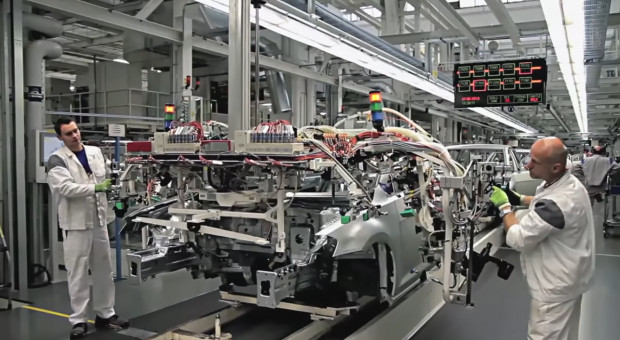 Globalnie Continental zatrudnia 244 000 osób. (fot. youtube.com) Continental zapowiada restrukturyzację. Zmiany dotkną 20 tys. osób