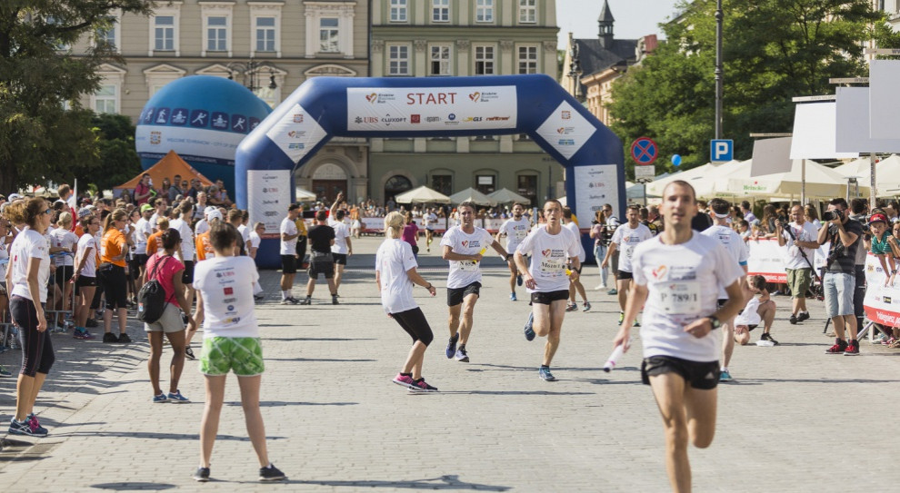 Według organizatorów tegoroczna, szósta edycja biegu charytatywnego już teraz pobiła zeszłoroczny rekord liczby biegaczy. (fot. Tomasz Prokop) Poland Business Run 3 września 2017: Na linii startu zamelduje się 21 tys. biegaczy