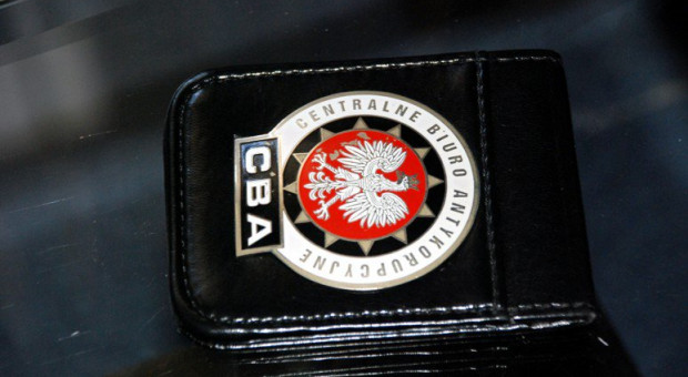 Centralne Biuro Antykorupcyjne otrzymało pismo z kancelarii premiera w sprawie działalności dwóch b. pracowników KPRM i analizuje je. (fot.:CBA/twitter.com) CBA chce informacji w sprawie byłych pracowników Beaty Szydło?