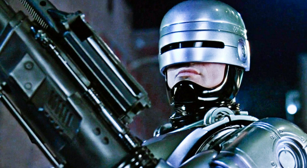 Robocop w roli HR-owca? Dziś to jeszcze zbyt śmiała wizja, ale w przyszłości może się to zmienić. (fot. youtube.com) Sztuczna inteligencja może zastąpić HR-owców w procesie rekrutacji