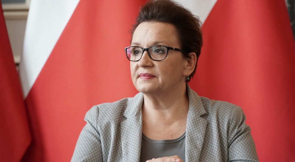 Minister edukacji przedstawiła dane z Systemu Informacji Oświatowej na rok szkolny 2017/2018 (Anna Zalewska, fot. Grupa PTWP/Andrzej Wawok) Anna Zalewska: Więcej miejsc pracy dla nauczycieli w tym roku szkolnym