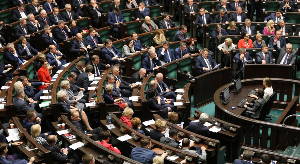 Według dyrektora CIS ewentualne zmiany w harmonogramie prac Sejmu, mogłyby "dobrze wpłynąć" na jakość pracy Izby (fot. Sejm/twitter) Tryb pracy posłów do zmiany? Jest propozycja