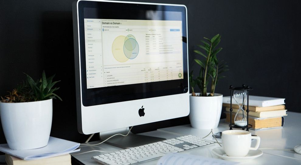 Z ubiegłorocznych badań firmy Deloitte („Digital Transformation 2016”) wynika, że ponad połowa polskich przedsiębiorstw ma wizję transformacji cyfrowej (fot. pixabay.com) Cyfryzacja polskich firm. Menadżerowie i zarządy mają sporo do nadrobienia
