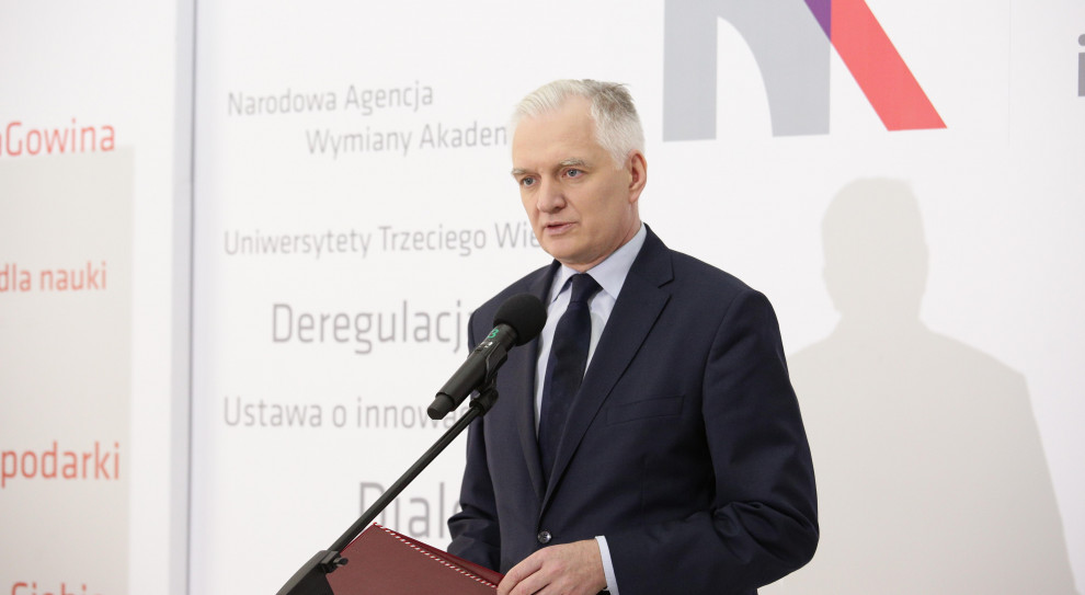 Każdą złotówkę zainwestowaną w badania i rozwój przedsiębiorca będzie mógł sobie odliczyć od podatku - mówi Gowin (fot. nauka.gov.pl) Ulgi dla nowoczesnych przedsiębiorców coraz bliżej. Andrzej Duda podpisze II Ustawę o innowacyjności