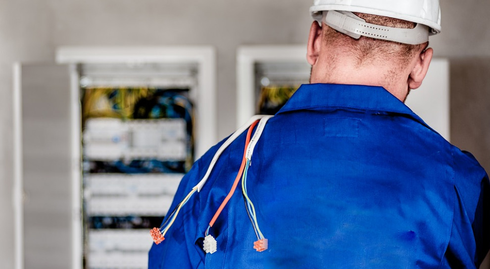 W kieleckim Centrum Kształcenia Praktycznego prowadzone będzie kształcenie na potrzeby czterech branż: metalowej, mechaniczno-mechatronicznej, elektryczno-elektronicznej i informatycznej (fot. pixabay.com) Kielce: trzy firmy zainteresowane budową Centrum Kształcenia Praktycznego