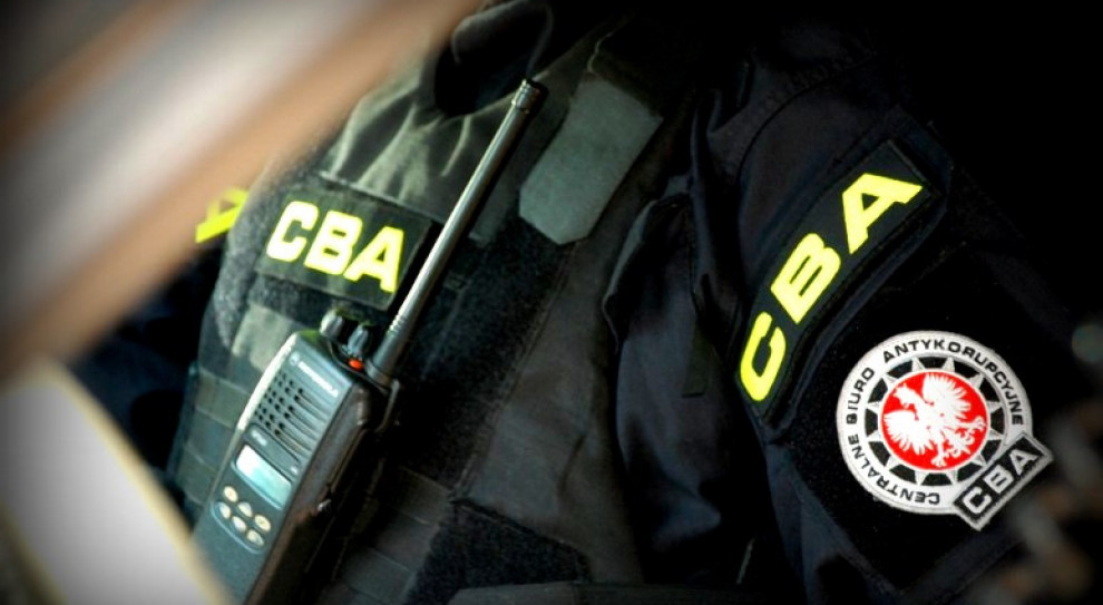 Inspektor zmuszała kontrolowane firmy, aby w ramach łapówek pracowały przy nieodpłatnie przy wykańczaniu jej domu (fot.cba.gov.pl) Łódź: Inspektor pracy zatrzymana przez CBA za łapówki