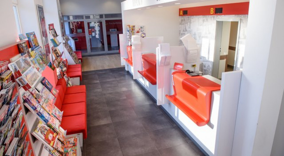 Kwoty wynagrodzenia, o których mowa otrzymają pracownicy zatrudnieni na pełen etat fot. mat. prasowe Kolejna podwyżka wynagrodzeń w Poczcie Polskiej