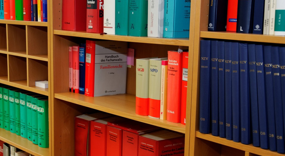 Dziennik Łódzki wyjaśnia, że harmonogram szkolenia rezydenta opiera się na 7 godzinach 35 minutach pracy każdego dnia (fot. pixabay.com) Prokurator sprawdzi finansowanie szkoleń lekarzy rezydentów