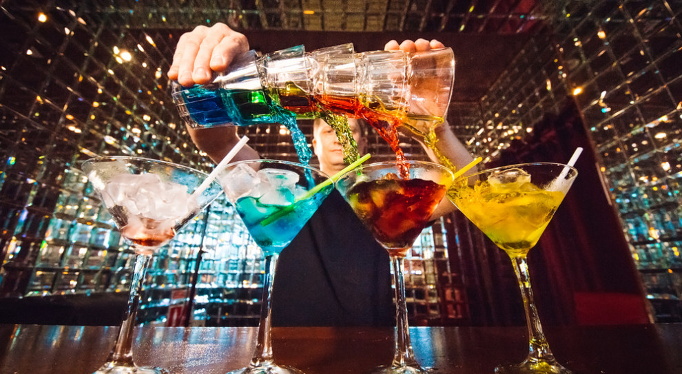 W ramach inwestycji w Sejmie powstaną dwie restauracje i cocktail bar. (fot. Shutterstock) Sejmowa restauracja zatrudni 50 kucharzy i kelnerów
