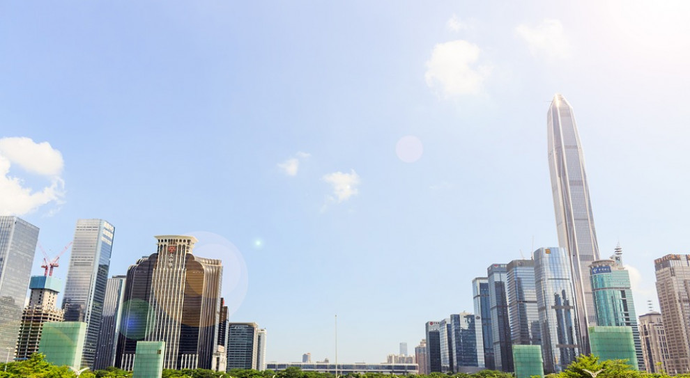 W czasie testów autobusy były w stanie sprawnie poruszać się po drodze bez interwencji człowieka - ocenia "SCMP" (fot. pixabay.com) Miasto Shenzhen testuje autobusy bez kierowcy