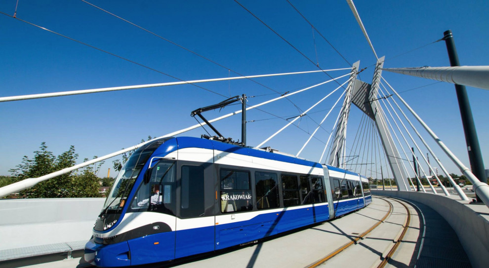 Dla Stadlera Pesa Bydgoszcz może być atrakcyjna w kontekście ekspansji na rynku tramwajowym (fot.pesa.pl) Stadler chce przyłączyć się do Pesy