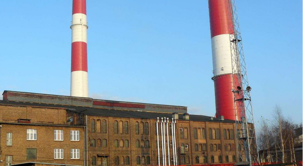 Pod wynegocjowanym porozumieniem podpisali się przedstawiciele zarządu spółki oraz działającej w ZEC Solidarności i Związku Zawodowego Górników w Polsce (fot. mat. pras.) Groźba strajku zażegnana. Koniec sporu płacowego w Zakładach Energetyki Cieplnej w Katowicach