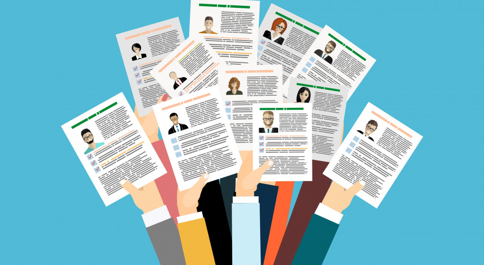 Proces rekrutacji obcokrajowców zdecydowanie różni się długością i poziomem skomplikowania. (Fot. Shutterstock) Praca dla cudzoziemca: Różnice kulturowe mają wpływ na proces rekrutacji