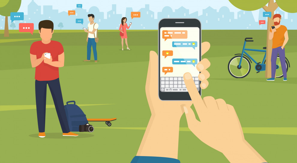 Capgemini rekrutuje przez aplikację Messenger (Fot. Shutterstock) Rekrutacja przez Facebooka. Capgemini organizuje dyżury rekrutacyjne