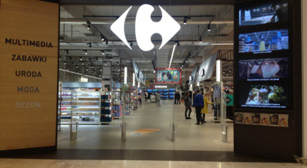 Carrefour w CH Posnania (fot. materiały prasowe) Carrefour planuje zwolnienia. Obejmą polskich pracowników?