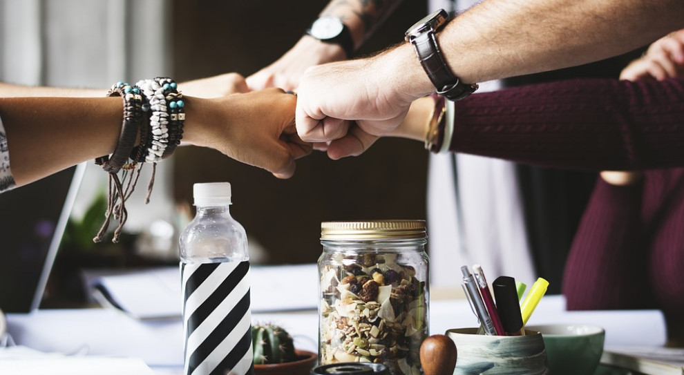 Zauważamy również wzrost dotyczący zatrudnienie profesjonalistów z pozycji Business Development Managerów, którzy będą odpowiedzialni za rozwijanie rynków wschodzących w Polsce i kontynuowania trendu budowania inwestycji w modelu pod potrzeby klienta – mówi Angelika Iwanow. (fot. pixabay.com) E-commerce napędza zatrudnienie na rynku nieruchomości w Polsce