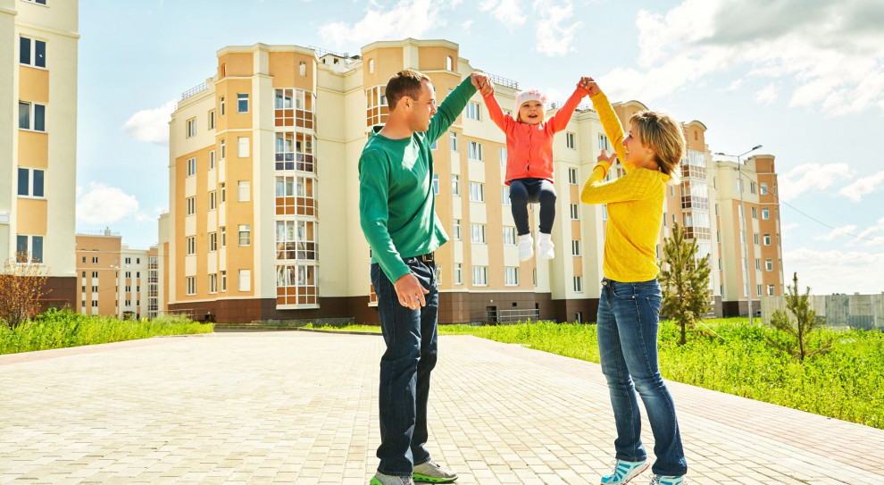Programu "Aktywna Rodzina" jest o około 6 miliardów tańszy od rządowego programu 500 plus - powiedziała Katarzyna Lubnauer (fot.shutterstock) Nowoczesna: 250 zł na każde dziecko, ale rodzic musi pracować