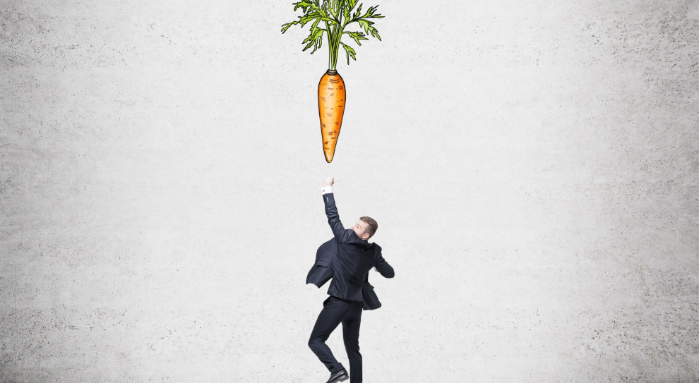 Prawie 3/4 Polaków otrzymuje w pracy przynajmniej jedno świadczenie pozapłacowe (fot.shutterstock) Braki kadrowe: Tym najłatwiej przyciągnąć pracowników do firmy
