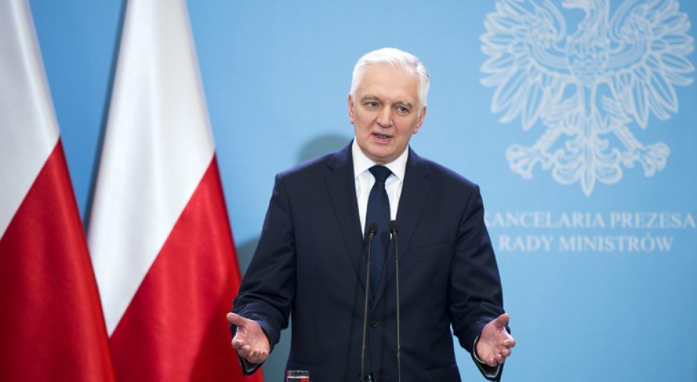 Wicepremier chciałby, aby nowa ustawa o szkolnictwie wyższym i nauce, tzw. Ustawa 2.0, jeszcze w lutym trafiła pod obrady rządu oraz by zaczęła obowiązywać od października tego roku (Jarosław Gowin, fot.premier.gov.pl) Jarosław Gowin o reformie szkolnictwa: Teraz będziemy konsultować rozporządzenia