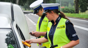 Autorzy noweli chcą także zmian, jeśli chodzi o terminy związane z możliwością wznowienia postępowań dyscyplinarnych w służbach. (fot.policja.pl) Funkcjonariusze niesłusznie oskarżeni będą mogli wócić do służby?