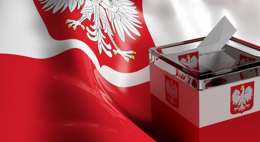 Osoby, które będą kandydatami szefa MSWiA na komisarzy wyborczych, muszą spełniać określone wymagania, bo minister daje im rękojmię (fot.shutterstock.com) Kandydaci na komisarzy wyborczych przejdą szkolenie i egzamin