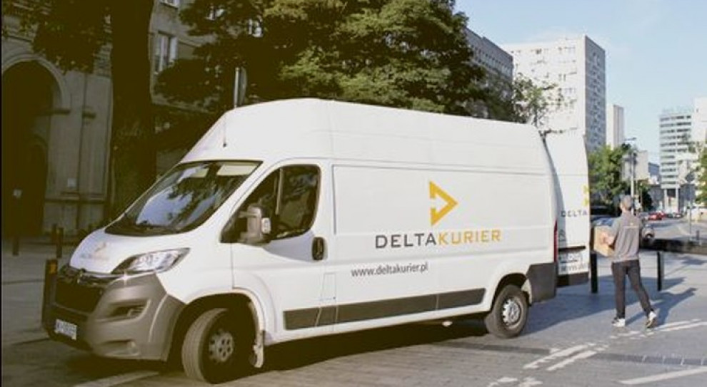 Na razie o sytuacji Delta Kurier niewiele wiadomo. Niewiele wiedzą nawet samo pracownicy. (fot. deltakurier.pl) Rafał Brzoska przejmie kontrakty Delta Kurier?