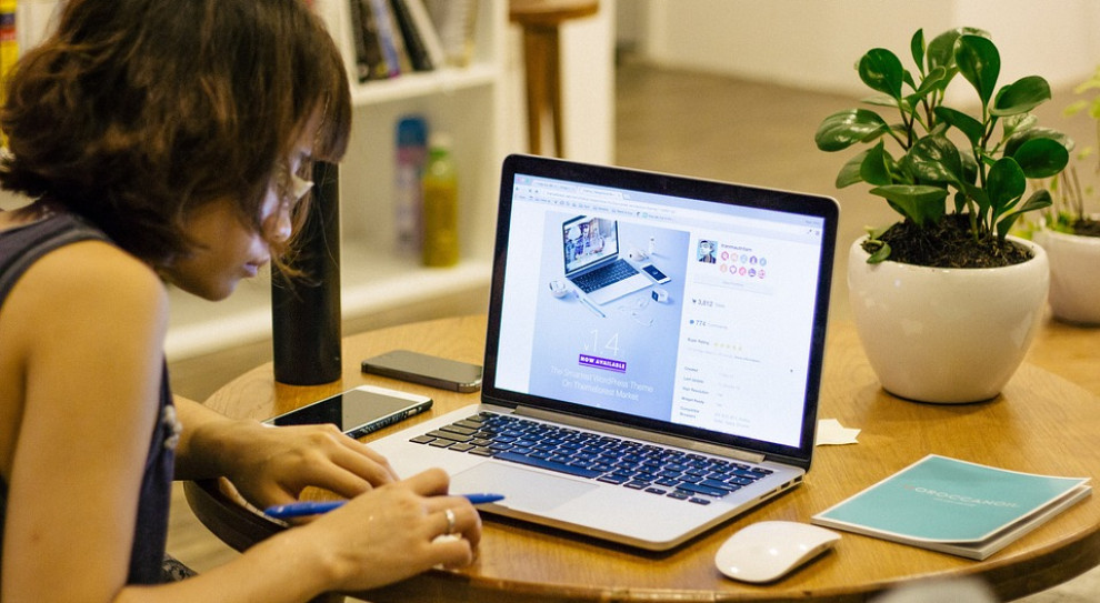 Najczęstszymi zawodami freelancerów są: informatycy, prawnicy, specjaliści od marketingu, doradcy finansowi (fot.pixabay) Freelancerzy - co robią i ile zarabiają w Polsce?