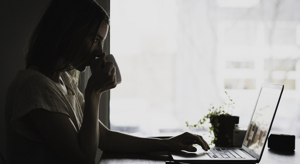 Z raportu Pramerica Insight wynika, że kobiety czują się coraz pewniej w świecie finansów (fot. pixabay.com) Rośnie rola kobiet w świecie finansów