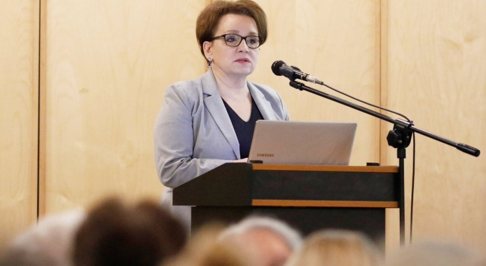 Pracodawców dużego biznesu nie ma w Zintegrowanym Systemie Kwalifikacji - powiedziała minister (Anna Zalewska, fot.twitter.com/MEN_GOV_PL) Anna Zalewska do pracodawców: Włączcie się w prace nad Zintegrowanym Systemem Kwalifikacji