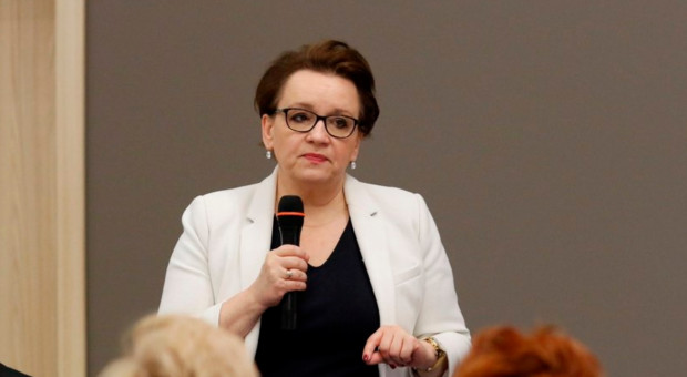 Polski pracodawca w połowie sytuacji nie jest w stanie znaleźć pracownika - powiedziała minister (Anna Zalewska, fot.twitter.com/MEN_GOV_PL) Anna Zalewska: Istotne jest budowanie bardzo szybko wysokiej jakości szkolnictwa branżowego