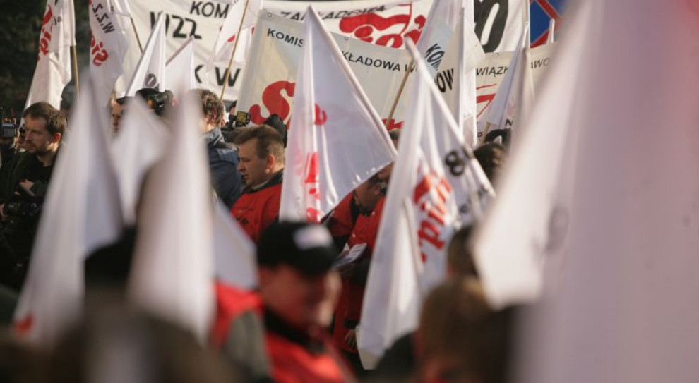 W ocenie autorów badania na postrzeganie działalności "Solidarności" wyraźnie wpływają poglądy polityczne i religijność badanych (fot. PTWP) Sondaż: Polacy ocenili działalność związków zawodowych