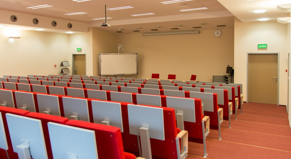 W czasie dyskusji z udziałem wiceministra nauki i szkolnictwa wyższego Piotra Muellera proponowano poprawki do projektu Ustawy 2.0 (fot. pixabay.com) Rektorzy podpisują się pod projektem Ustawy 2.0. Ale mają do niego uwagi
