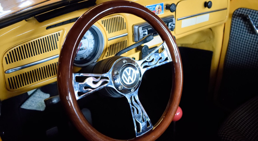 Wcześniej we wtorek Volkswagen poinformował, że rozważa zmiany w strukturze wyższej kadry zarządzającej, które mogą objąć również stanowisko i obowiązki Muellera. (fot. pixabay.com) Rada nadzorcza Volkswagena w piątek wybierze nowego prezesa koncernu