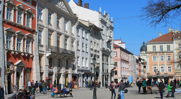 Zajęcia rozpoczną się od lektoratu języka polskiego, wykładowcy mają zwracać uwagę na słownictwo pomocne przy ubieganiu się o pracę (fot. pixabay.com) Uniwersytet Szczeciński rozpoczyna kurs dla Ukraińców. Poznają słownictwo pomocne przy ubieganiu się o pracę